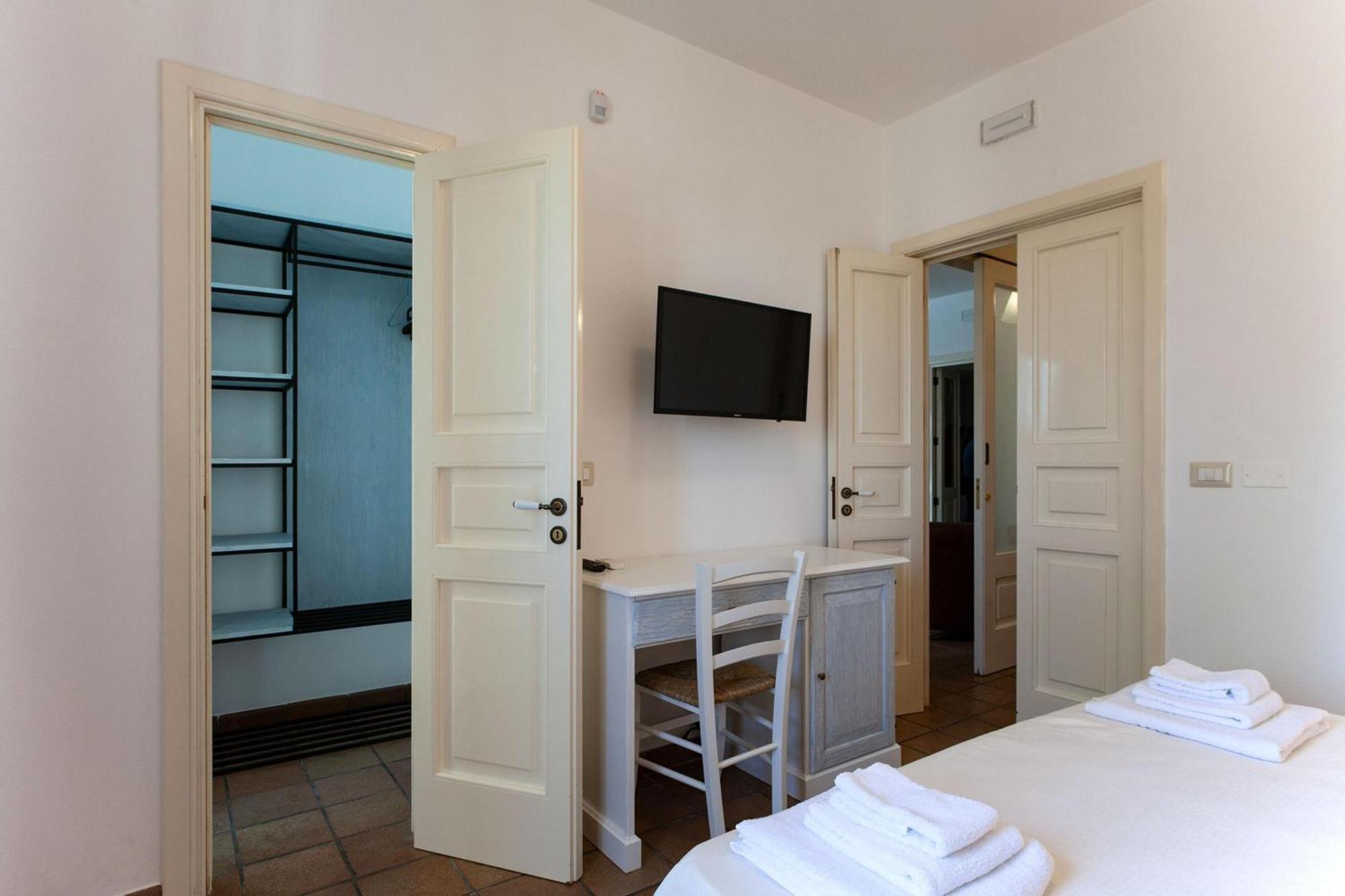 Villa Nice Dream With Pool And Terrace - Happy Rentals Neviano Zewnętrze zdjęcie